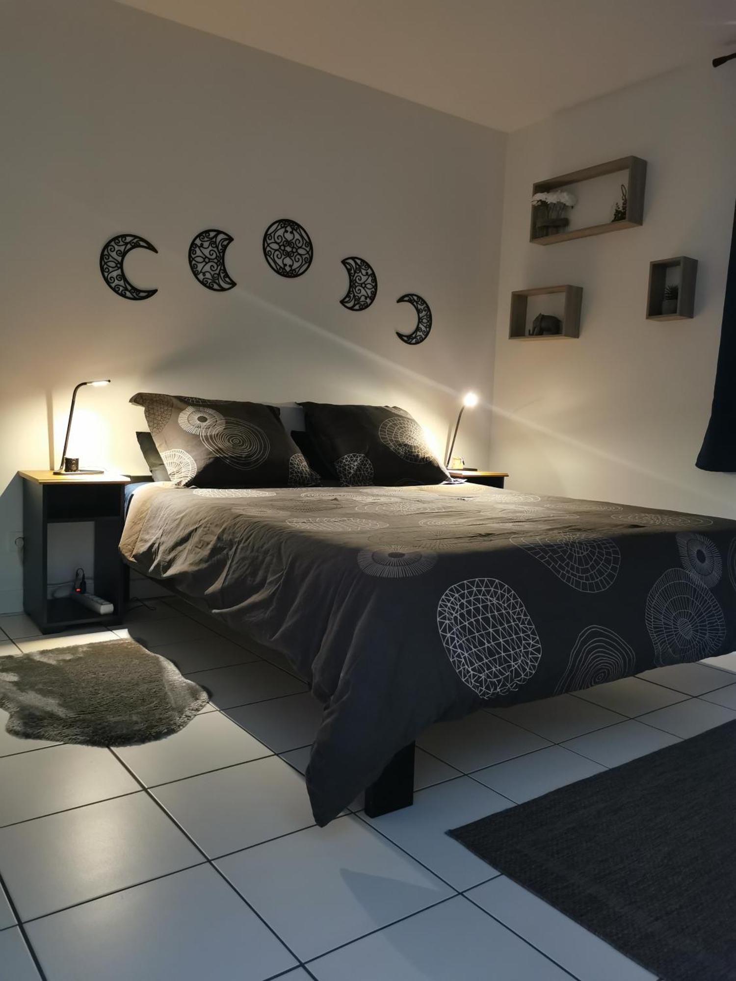 Charmant Appartement A 1 Minute Du Lac アヌシー エクステリア 写真